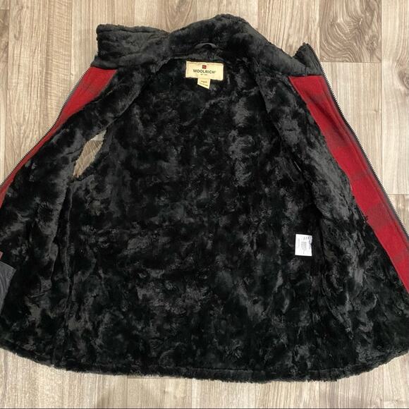 Woolrich Women's S "Ruby Red' Buffalo Plaid Wool Blend Plush Lined Full Zip Vest - Picture 4 of 6